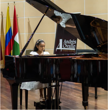 Fotografía de EIMY SALOME PAREDES GARCÍA, concursante categoría infantil